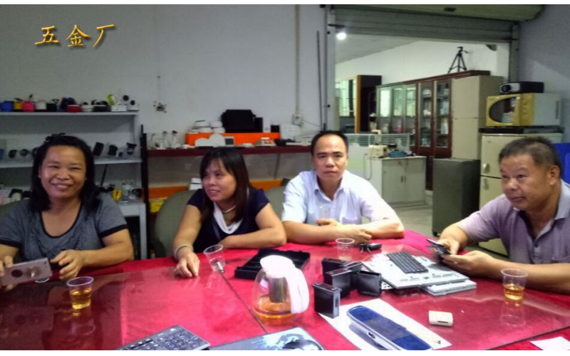 东莞五金厂孔先生来深圳球盟会官网登录入口厂